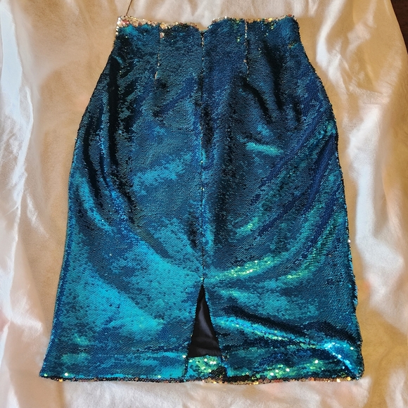 Blue Sequined Long Skirt by Eva Mendes Size Large NWT - Picture 2 of 5